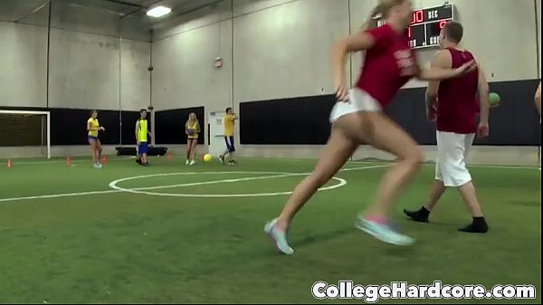 College Sports Dodgeball Game Quickly Becomes H…