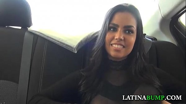 Spanish Hottie Gets Pickedup