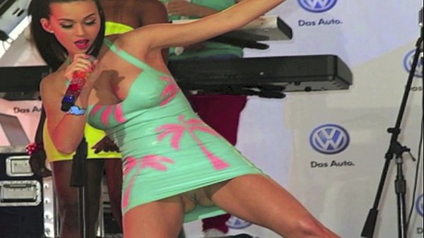 Katy Perry Uncensored: http://ow.ly/SqHxI