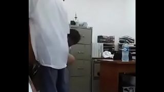 Teacher sex with student in lab